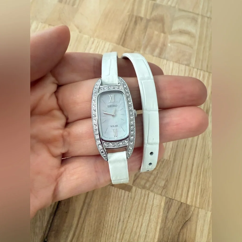Seiko Solar ladies silver tone white leather double strap watch